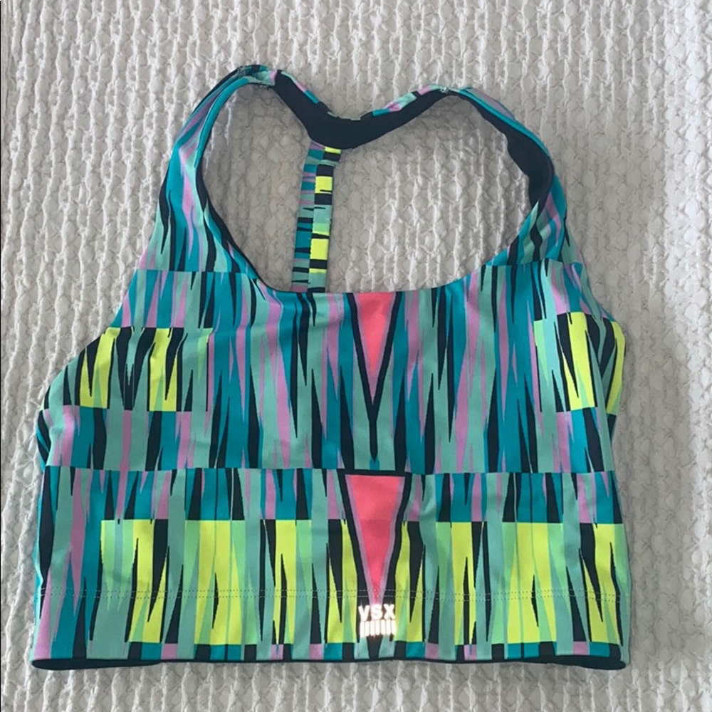 VS Workout Top